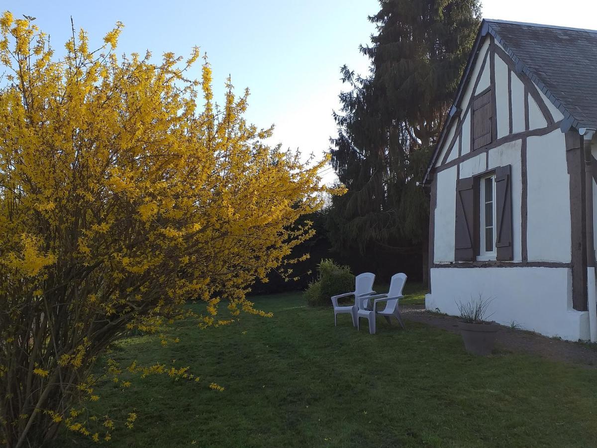 La Petite Maison Normande Ticheville Exteriér fotografie